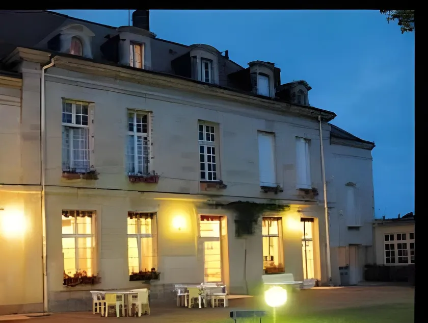 Hotel Mileade Le Domaine de la Blairie - Saumur - Image 1