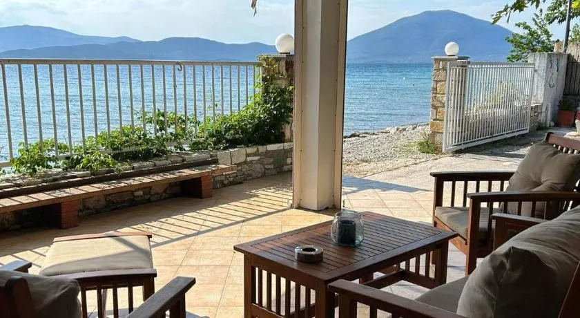 EVIA DREAM FAMILY APARTMENTS - Image 1