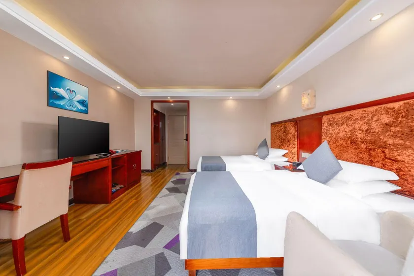 Derun Business Hotel (March 3rd Square Branch) - Image 1
