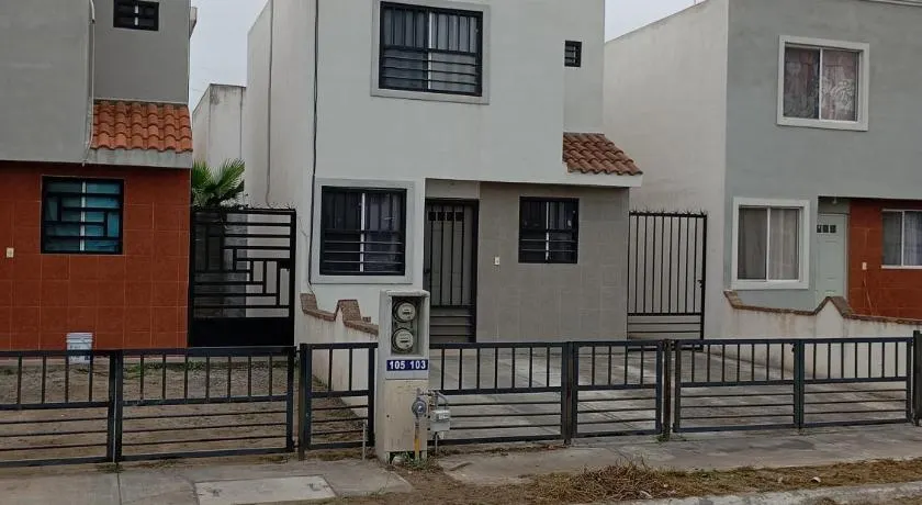 Casa 2 Pisos - Image 1
