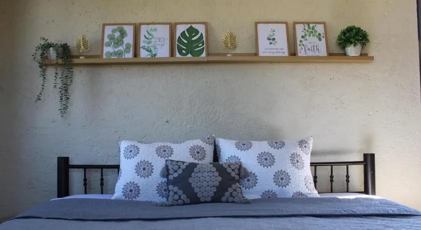 Hermosa habitación de campo - Image 1