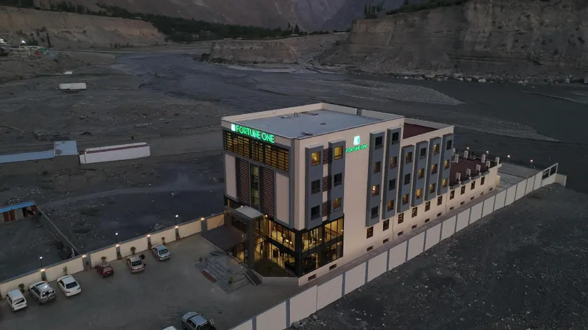 Fortune One Hotel - Image 1