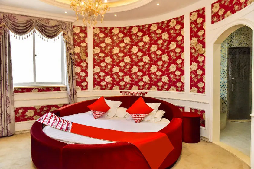 OYO Jin Yi Hotel - Image 1