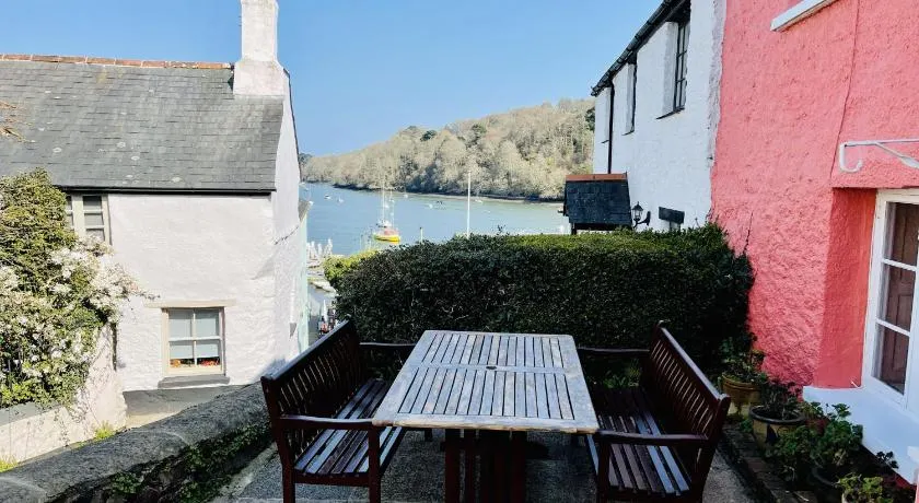 Holly Cottage, Dittisham - Image 1