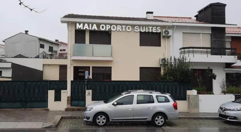 Maia Oporto Suites - Image 1