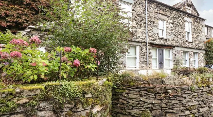 The Mews - Image 1