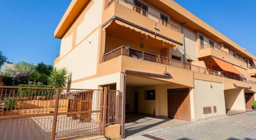Casa Leandra - Image 1