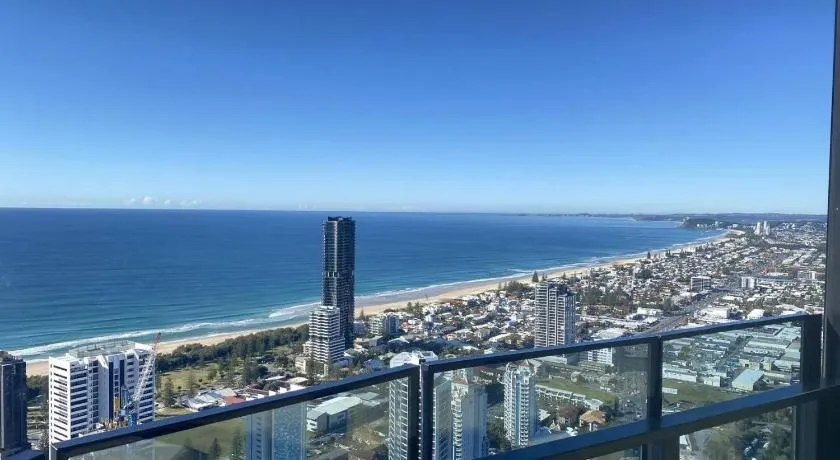 Skyline at Broadbeach 2bedrooms - Image 1