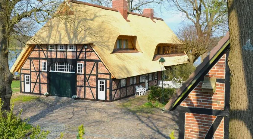 Tüschenbeker Mühle - Image 1