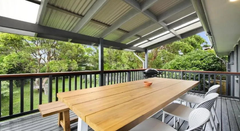 Bush Beach Hideaway Pet Friendly , Wifi Accom Holidays - Image 1