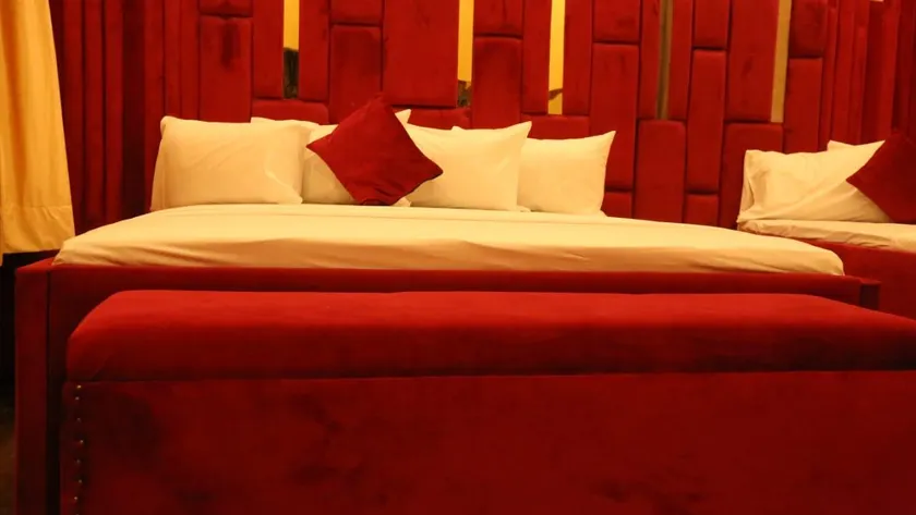 Hotel DE Smart Multan - Image 1