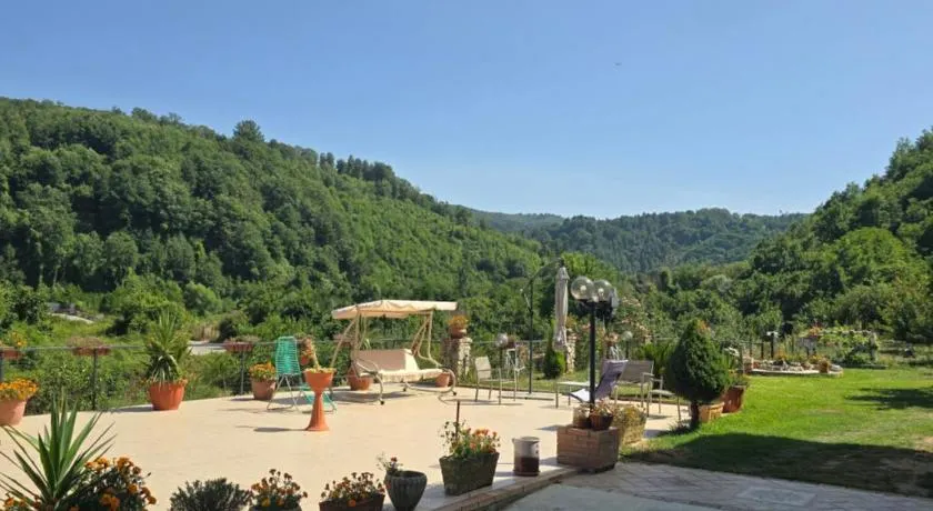B&B Copellace - Image 1