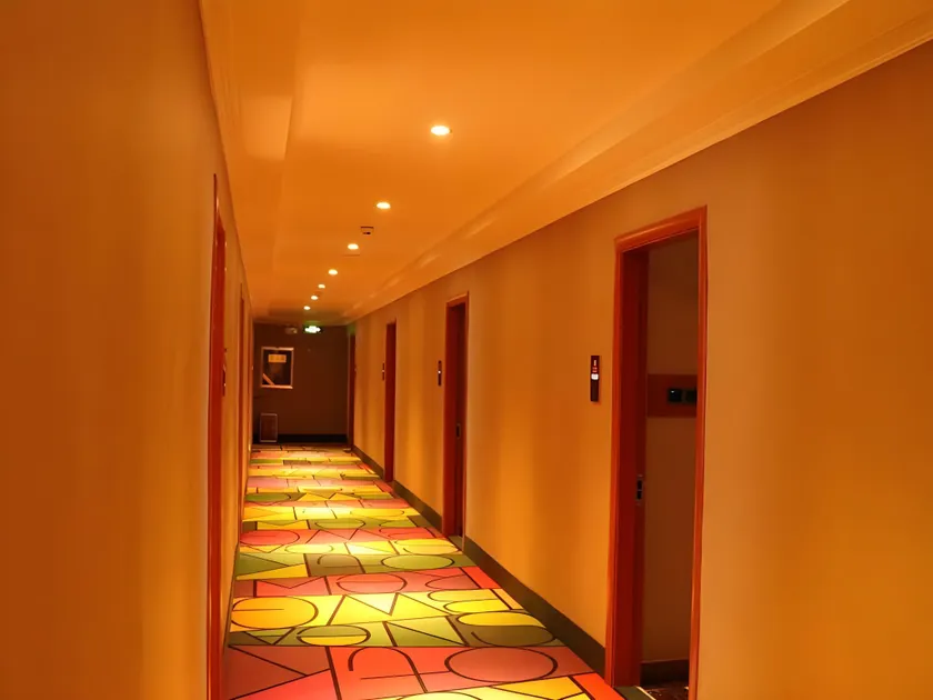 Shell Rizhao Donggang District Bus station Hotel - Image 1