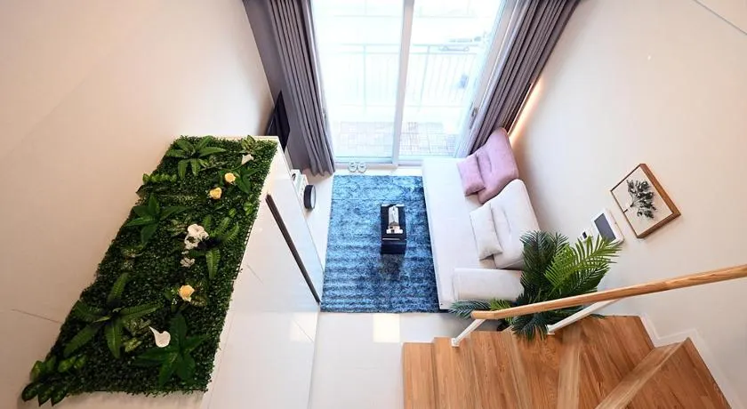 JW Cozy Stay 2 - Image 1