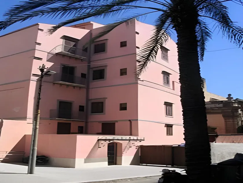 Porta Carini Residence - Image 1