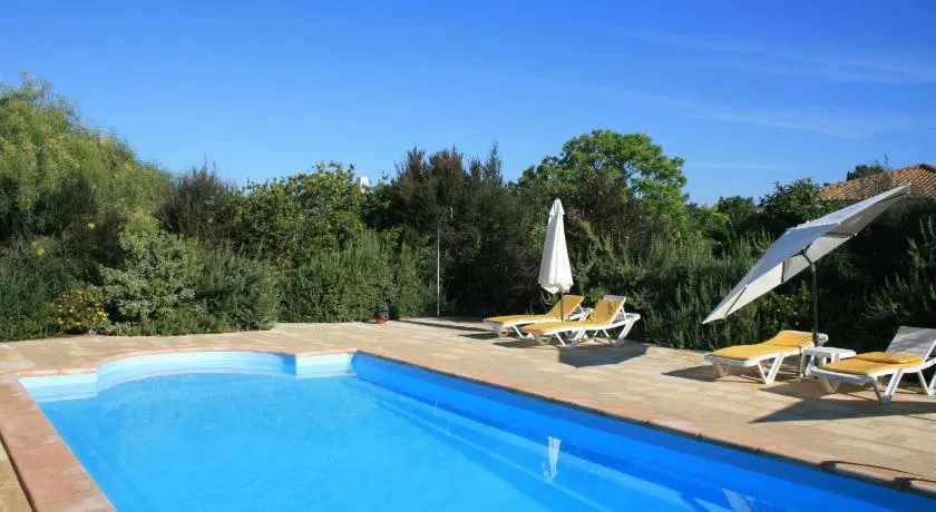 Casas das Amoreiras - Image 1