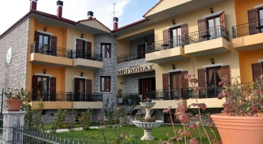Megdovas Hotel - Image 1