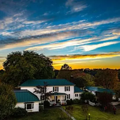 The Bed and Breakfast at Peace Hill Farm - Image 1