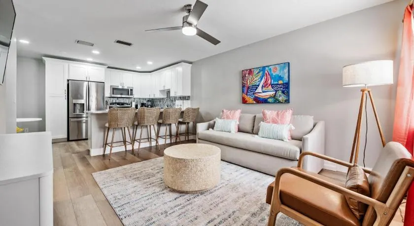 Waterfront Family & Pet Friendly for 8 2BR1BA - Image 1