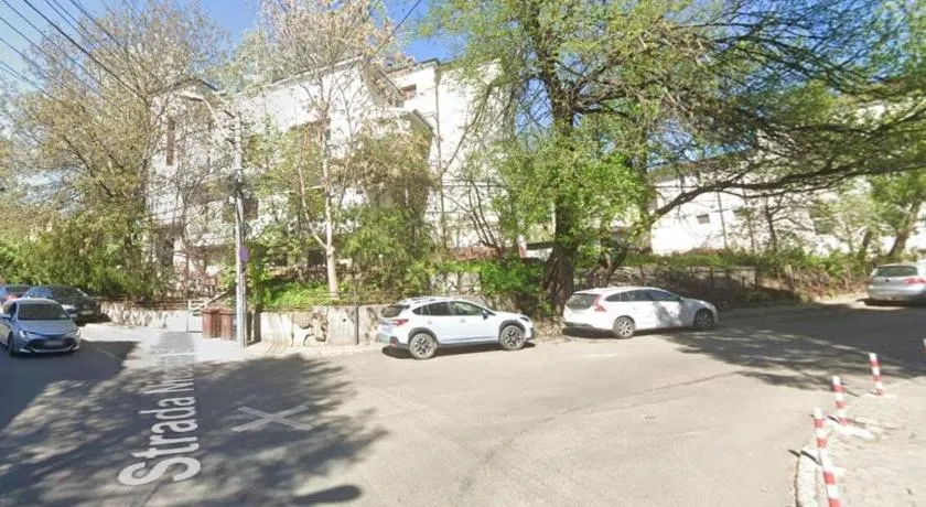 Propriete 12 - Close to downtown, Spiridon Hospital, IRO Hospital - Image 1