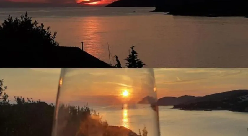 Sunset house with seaview - Image 1