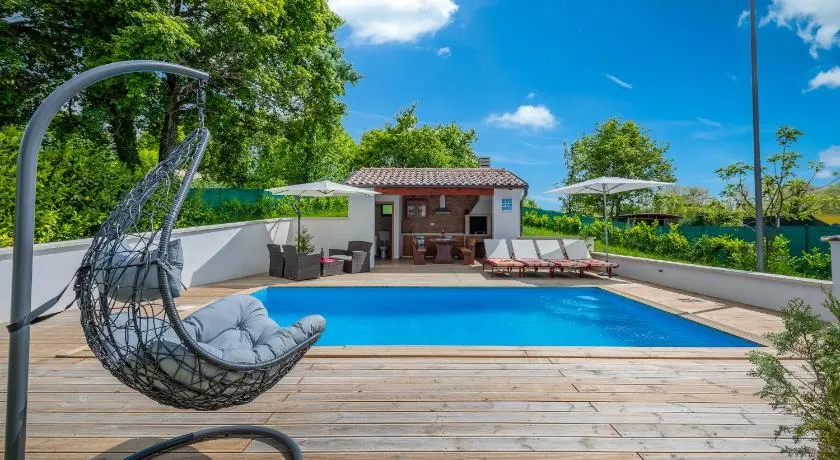 House Smoky with private pool and jacuzzi - Image 1