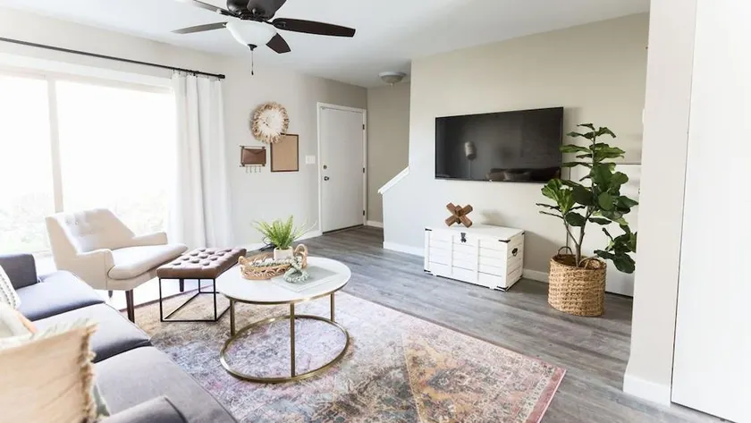 Updated Condo in A Old Town Scottsdale Location - Image 1