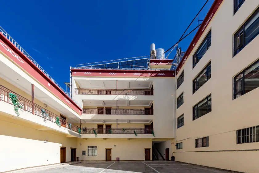 Floral Hotel · Shangri-la Blue Sky - Image 1