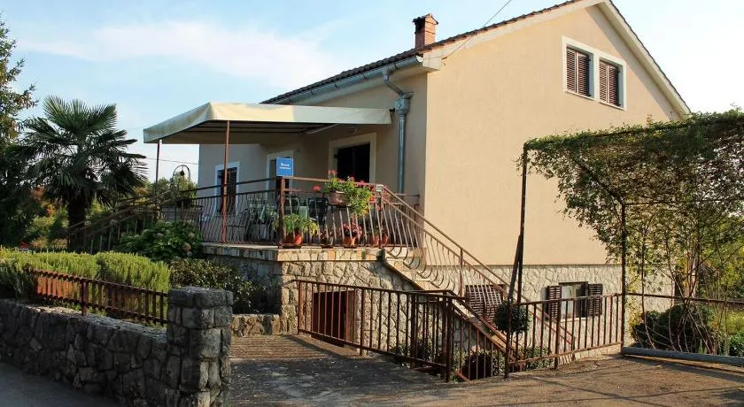 Apartment Mare Krk - Image 1