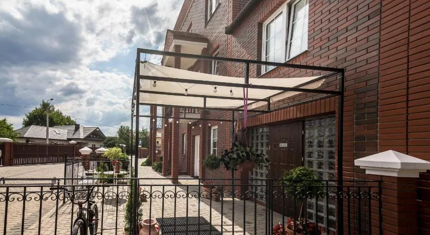 Villa Jeziorki - Image 1