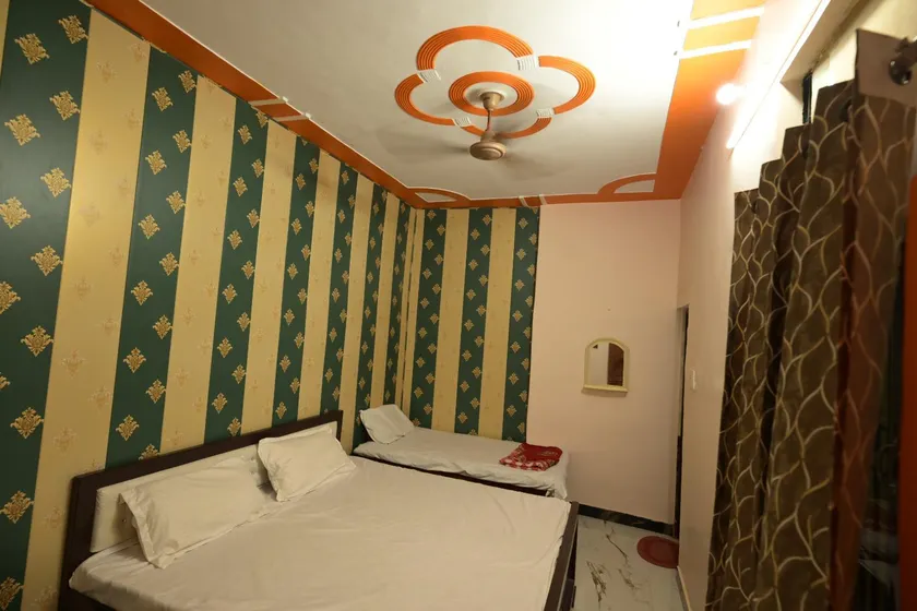 Sabri Palace Ayodhya - Image 1