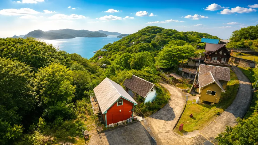 ist villa 07: Hilltop Lookout, Sleeps 6 - Image 1