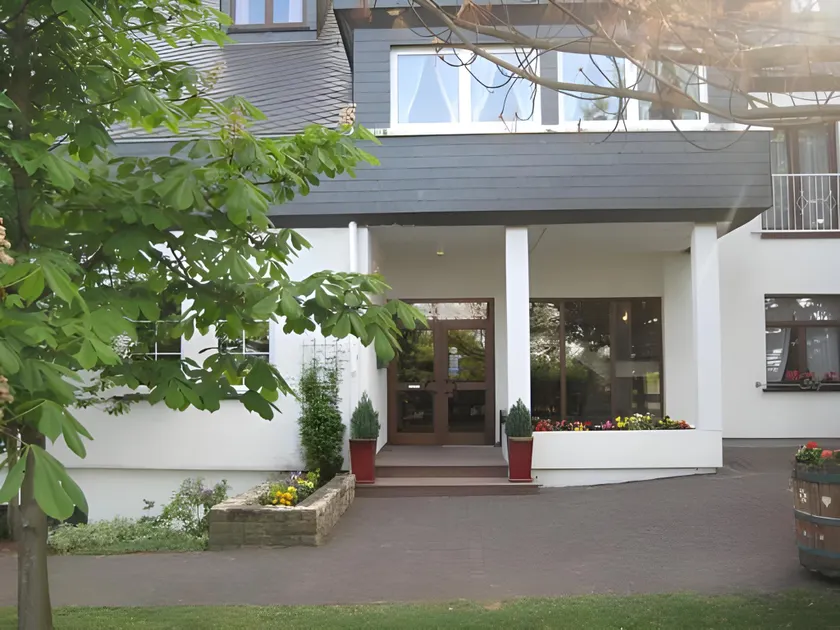 Zenners Landhotel - Image 1