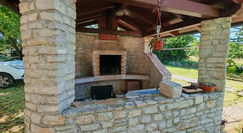 Olive and Herb Retreat - Image 1