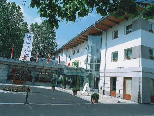Hotel MANTOVA Vrhnika - Image 1