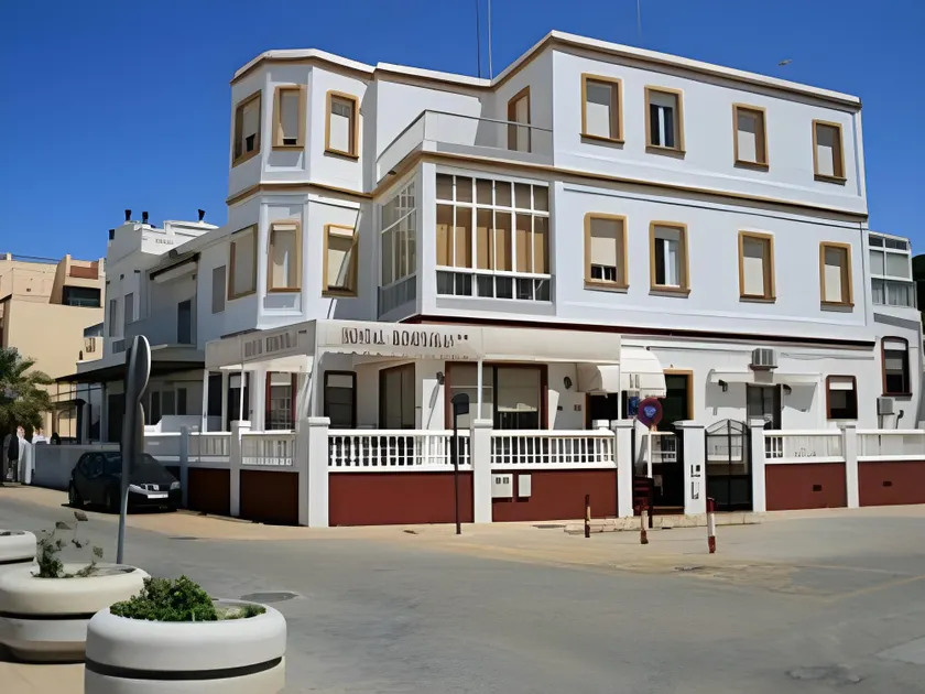 Rompeolas Playa - Image 1