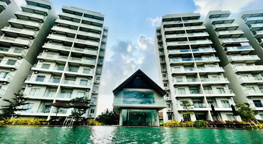Canterbury Golf Resort Kahathuduwa - Image 1