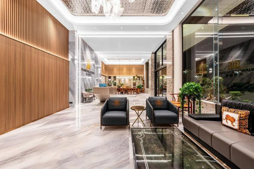 Fairyland Shangpin Hotel (Qujing Ruihe West Road) - Image 1