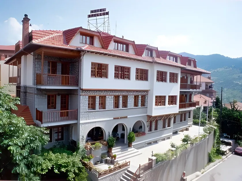 Hotel Apollon - Image 1