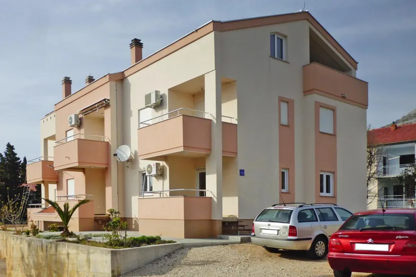 Apartment in Starigrad near Paklenica Park - Image 1