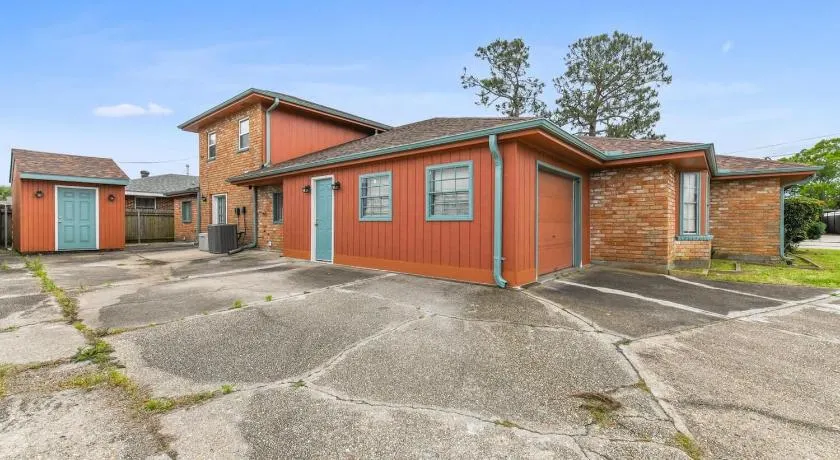 Lovely Metairie 1600sft Loft 10 mnts to Hospitals - Image 1