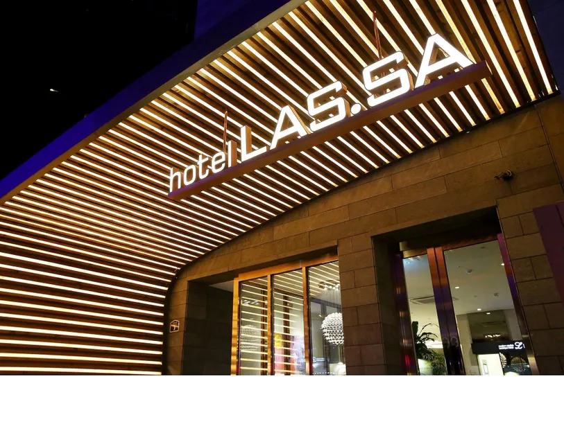 Hotel Lassa - Image 1