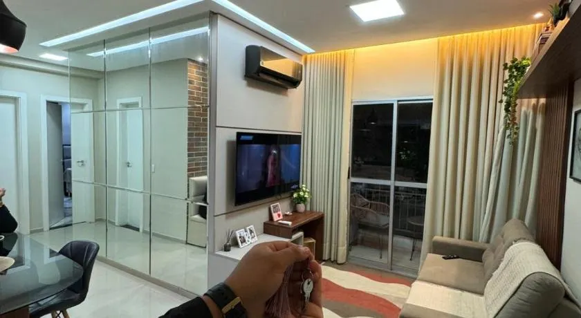Beachfront Apartment - Image 1