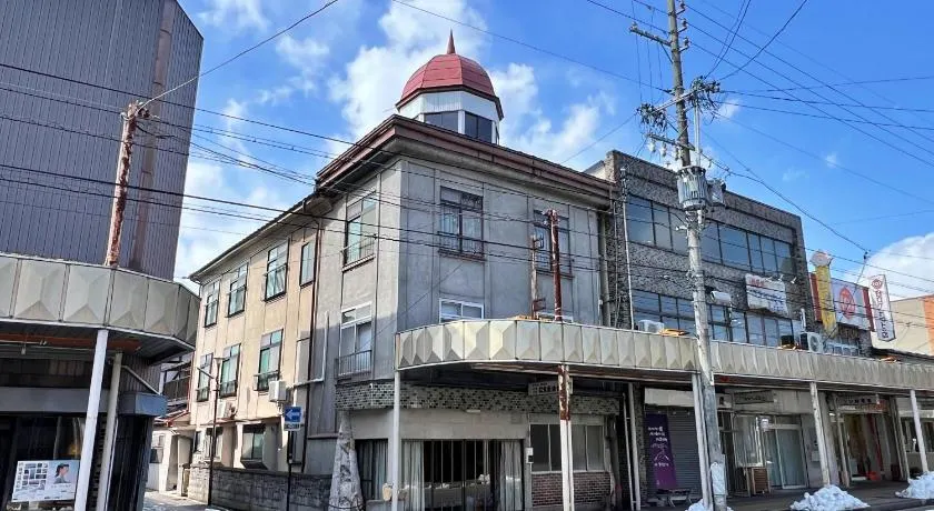 Guest House 松葉屋 - Image 1
