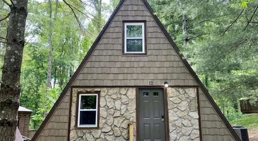 A-frame # 12 | Hocking Hills - Image 1