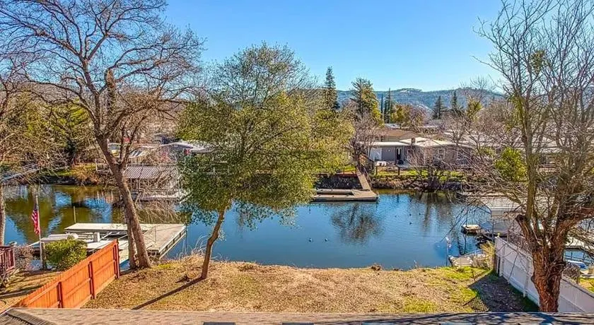 Lakefront Retreat • Private Yard + Fireplace - Image 1