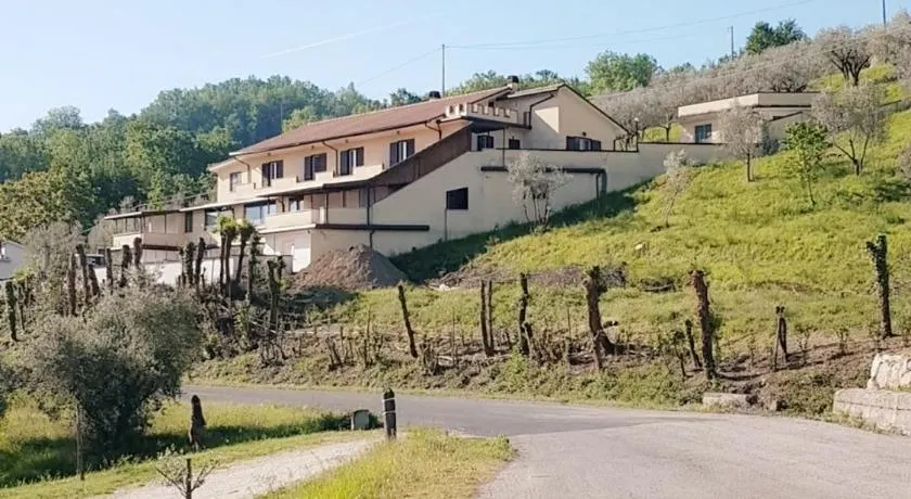 Casa Vacanze Casale Michel - Image 1