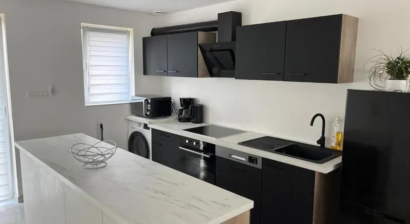 DEDIA Guest Home - Image 1