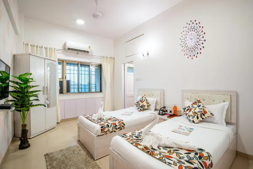 Airy 2 Bedrooms near Bandra Kurla Complex - Image 1