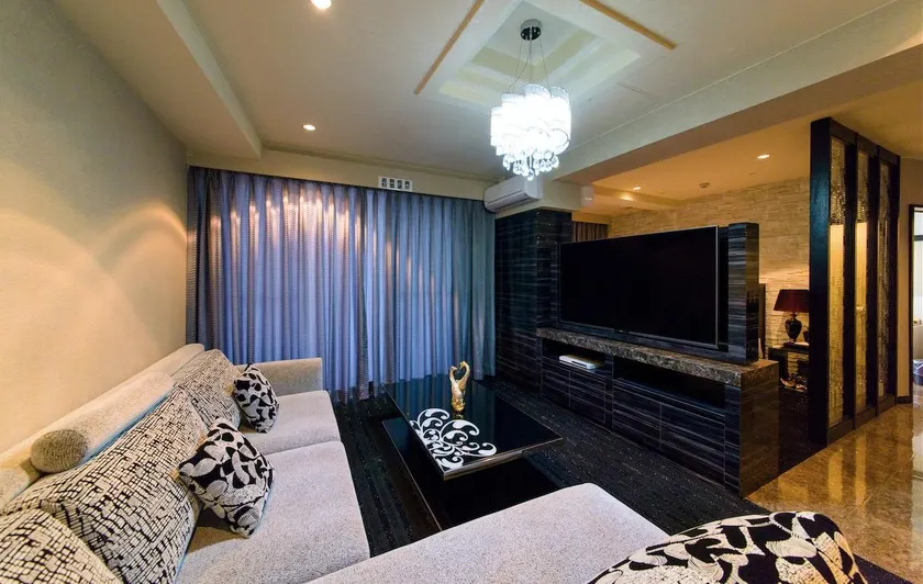 Secret House MAKISHI - Image 1